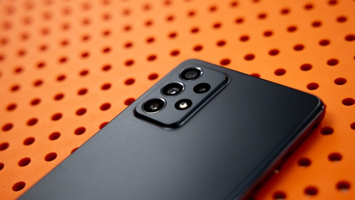 смартфон Samsung Galaxy F14