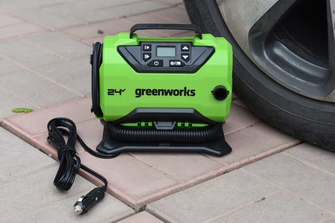 аккумуляторный автомобильный компрессор Greenworks ACG301