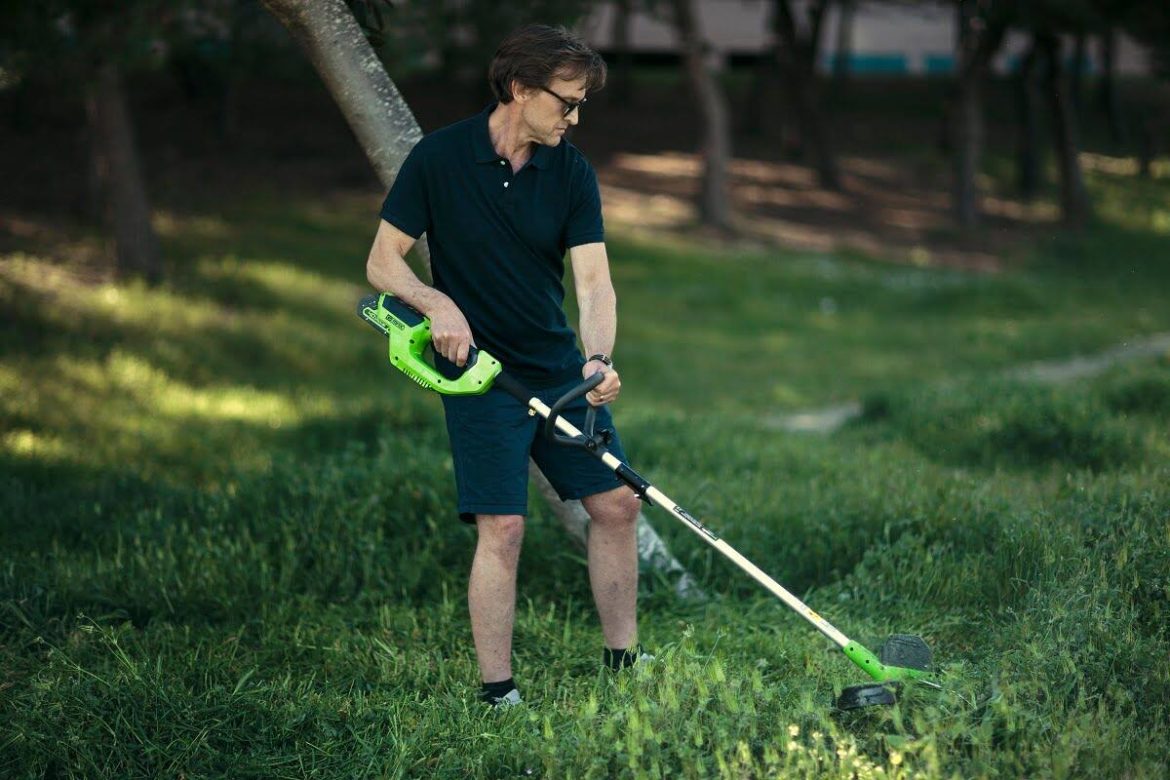 как выбрать аккумуляторный триммер для травы
